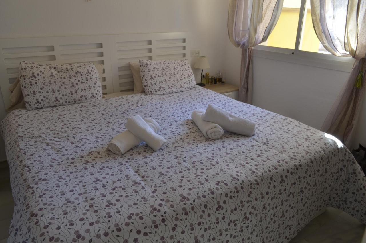 Carihuela Un Dormitorio Junto Al Mar Torremolinos Exterior foto