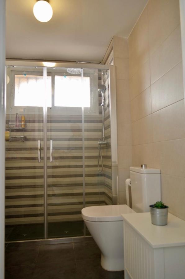 Carihuela Un Dormitorio Junto Al Mar Torremolinos Exterior foto