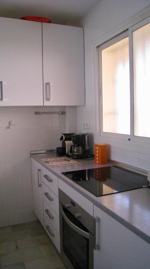 Carihuela Un Dormitorio Junto Al Mar Torremolinos Exterior foto