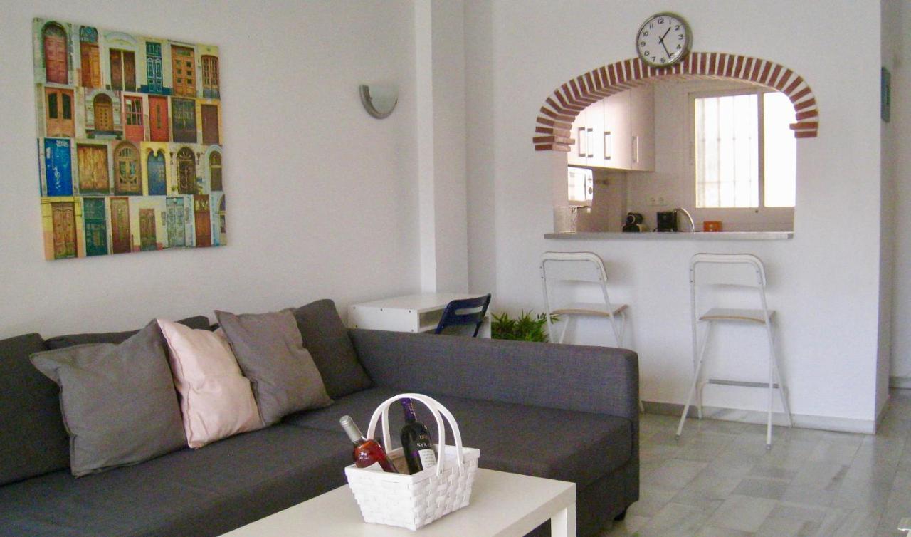 Carihuela Un Dormitorio Junto Al Mar Torremolinos Exterior foto